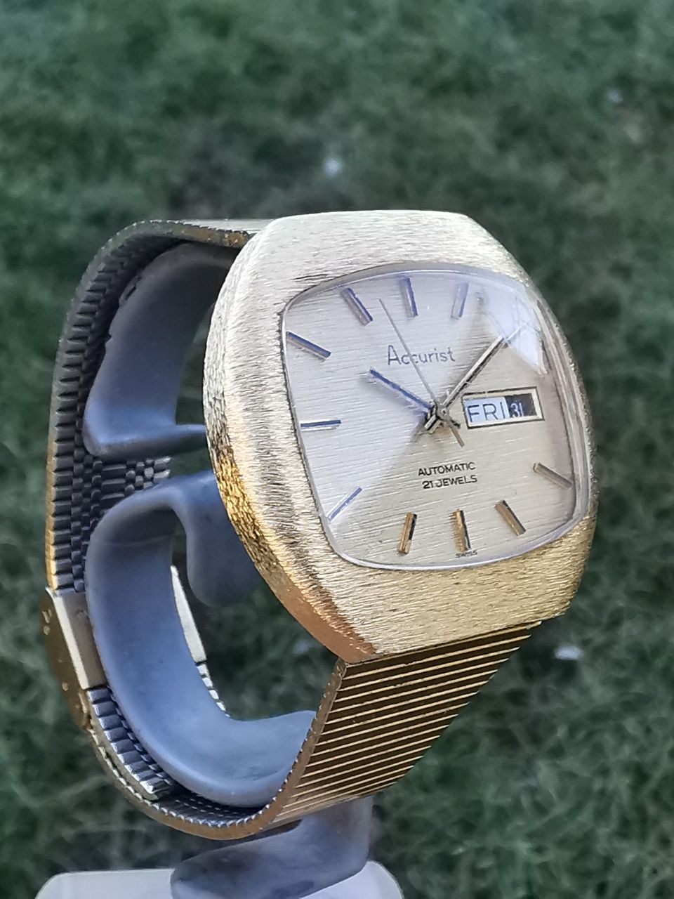 Ceas Accurist Automatic - 38 mm - Funcționează excelent!