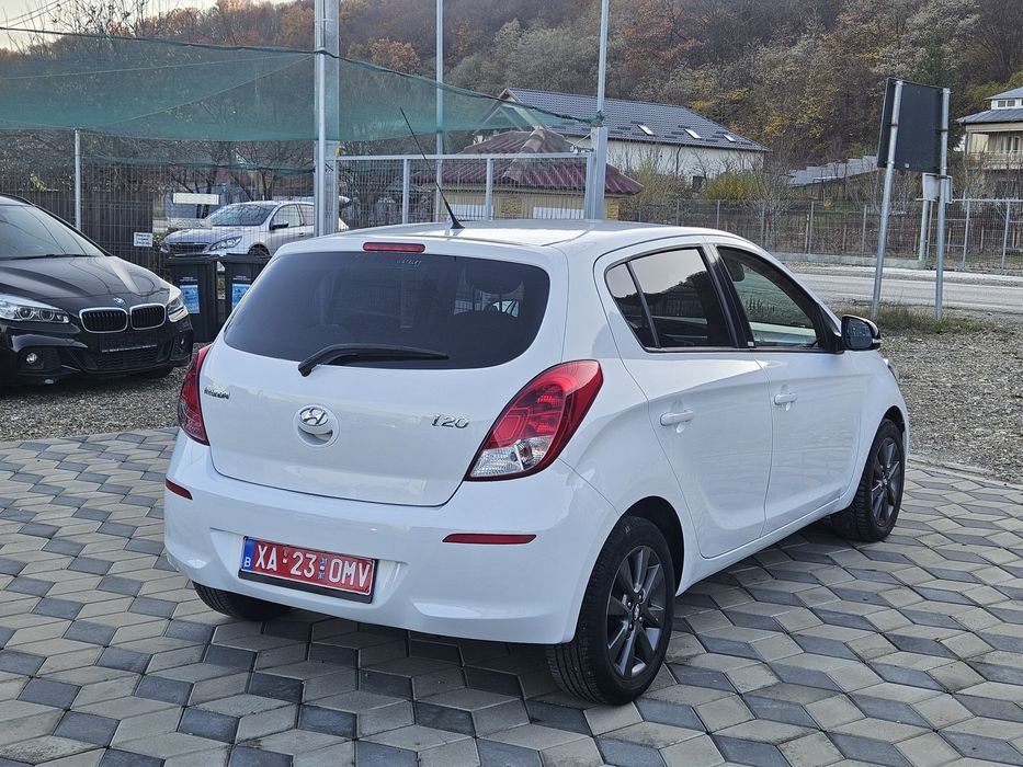 Hyundai I20 1.4 benzina automat!