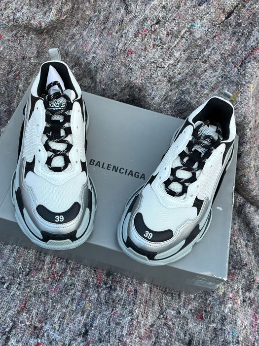 Adidasi Balenciaga Triple S, marimea 39