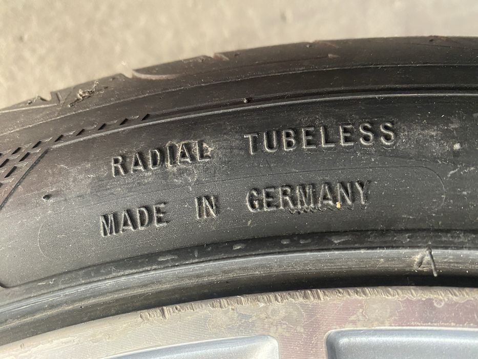 Летние шины GOOD YEAR  в сборе с дисками Мерседеса