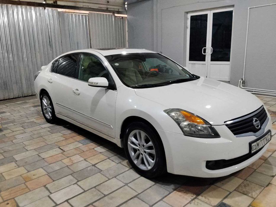 Продаётся Nissan Altima
