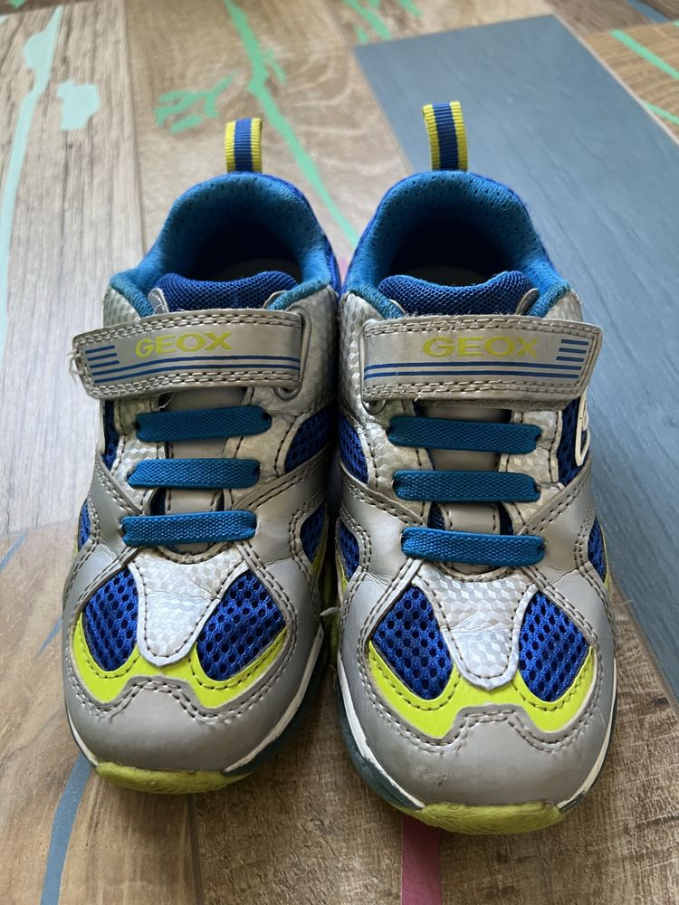 Детски маратонки, SNEAKERS, зимни ботуши 28,29,31 номер