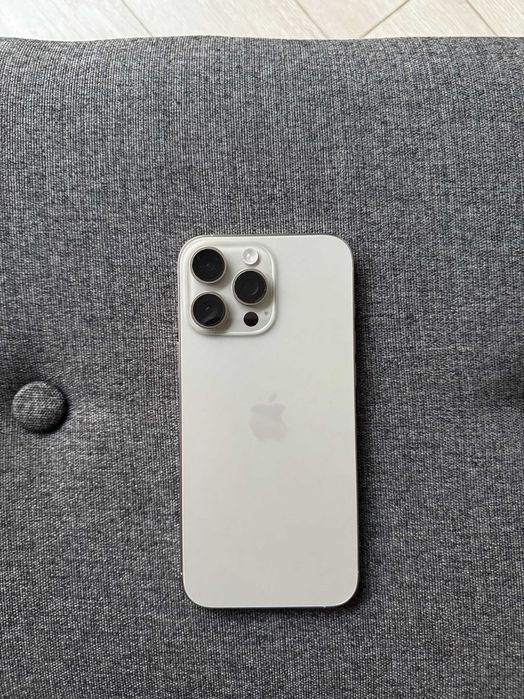 iPhone 16 Pro Max, Natural Titanium, 256GB