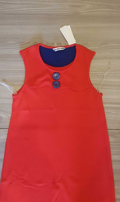 Rochie fete 9 - 11 ani, nouă -rosie