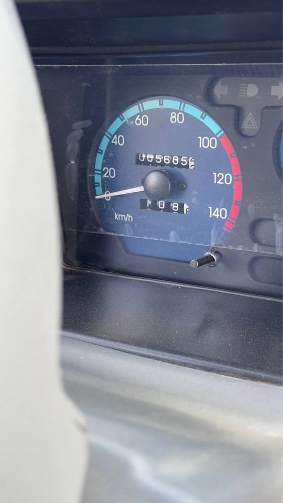 Chevrolet Labo 2024 oq bort yasalgan