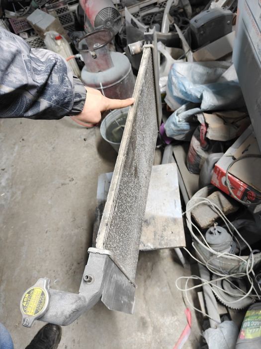 Продам радиатор каролла 120, carola 120