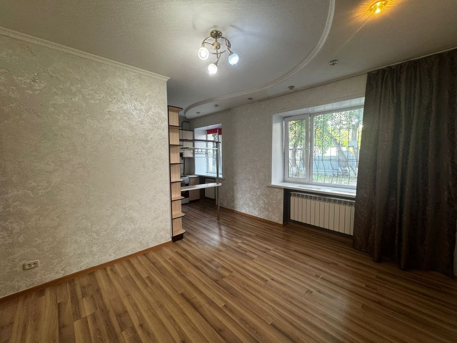 Продам 2-х комнатную квартиру в районе Достык Молла