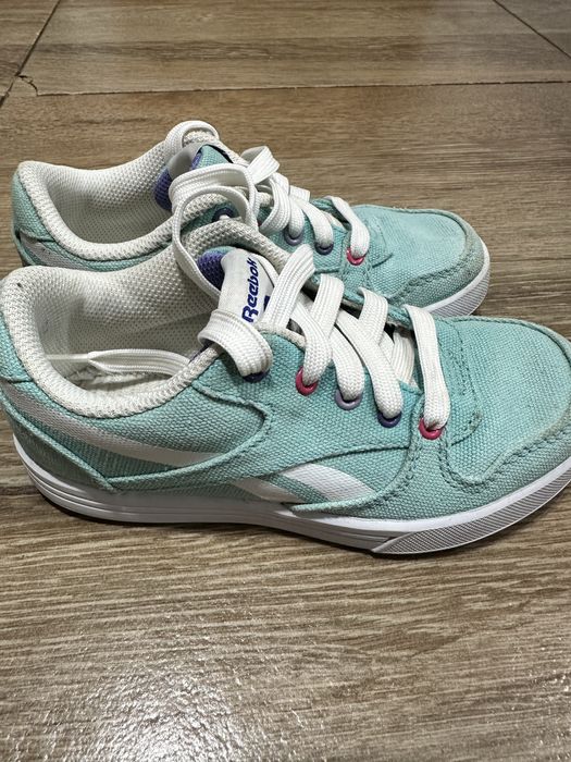 Vand adidasi reebok copii