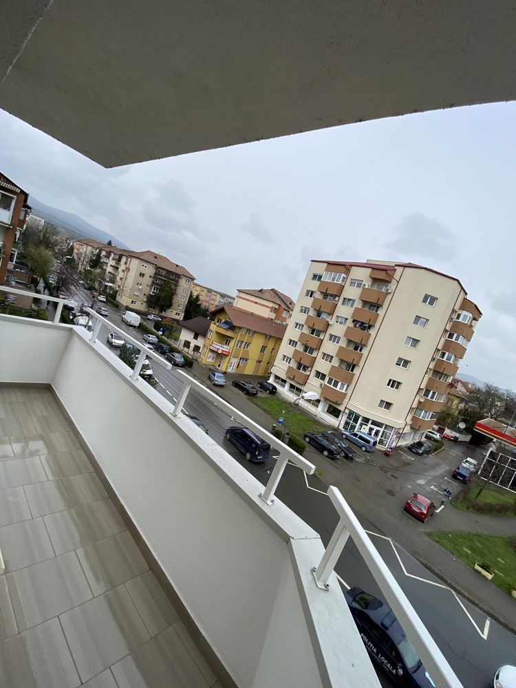 Apartament M-uri  2 camere în Regim Hotelier