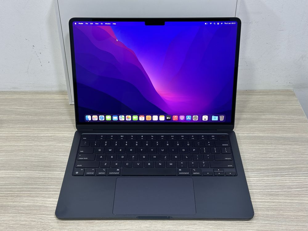 Macbook air m2 ozu 24gb ssd 1tb korobka document original