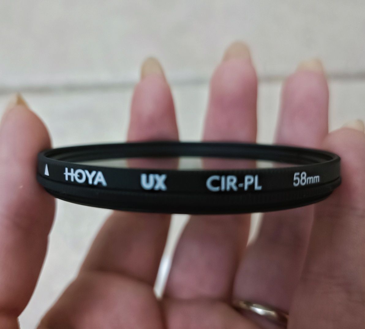 Филтър Hoya UX Cir-Pl Slim 58mm