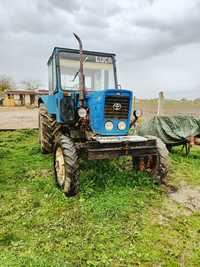 Tractor Belarus 82