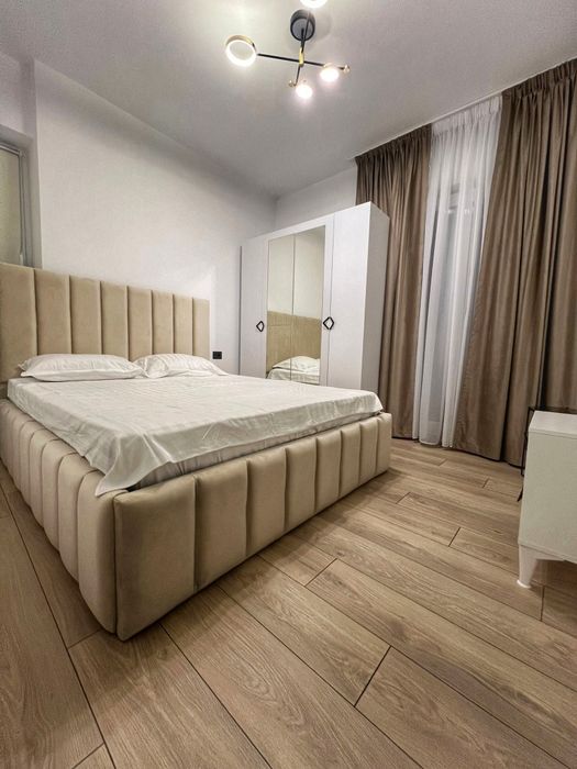 Închiriez apartament tip studio – Central, bloc nou, Lupeni - Politie