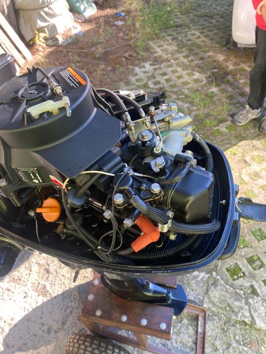 Извънбордов двигател