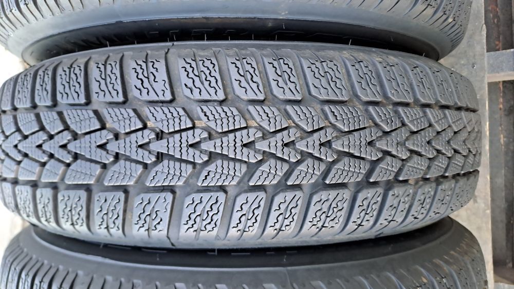 4бр. Почти Нови 165/70/14 Dunlop Winter Response 2