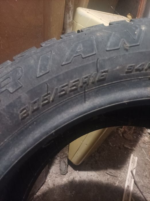 Зимни гуму 16 цола 205 55.цената е за комплекта