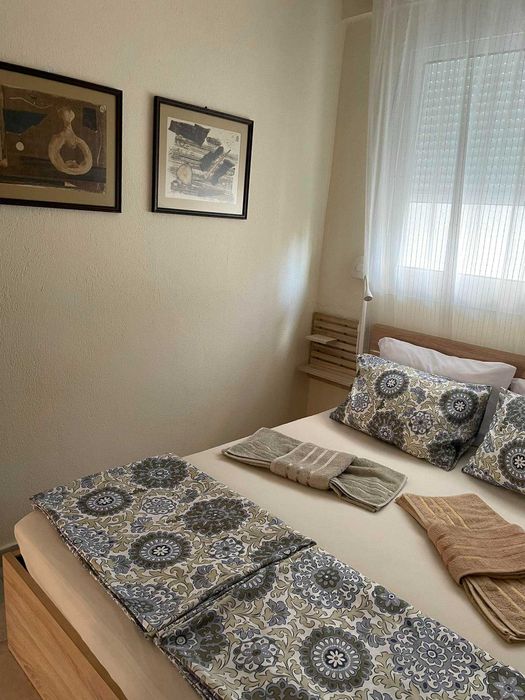 Апартамент КРИСTИЯН - 2 спални, голям хол с кухня ПАРАЛИЯ ОФРИНИО