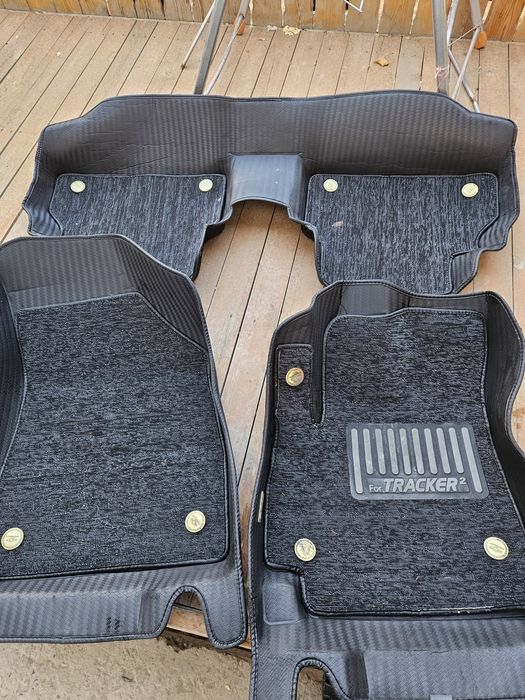 Полик траккер 2 га