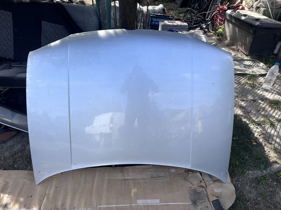 Преден Капак VW Golf 4 2003 Година