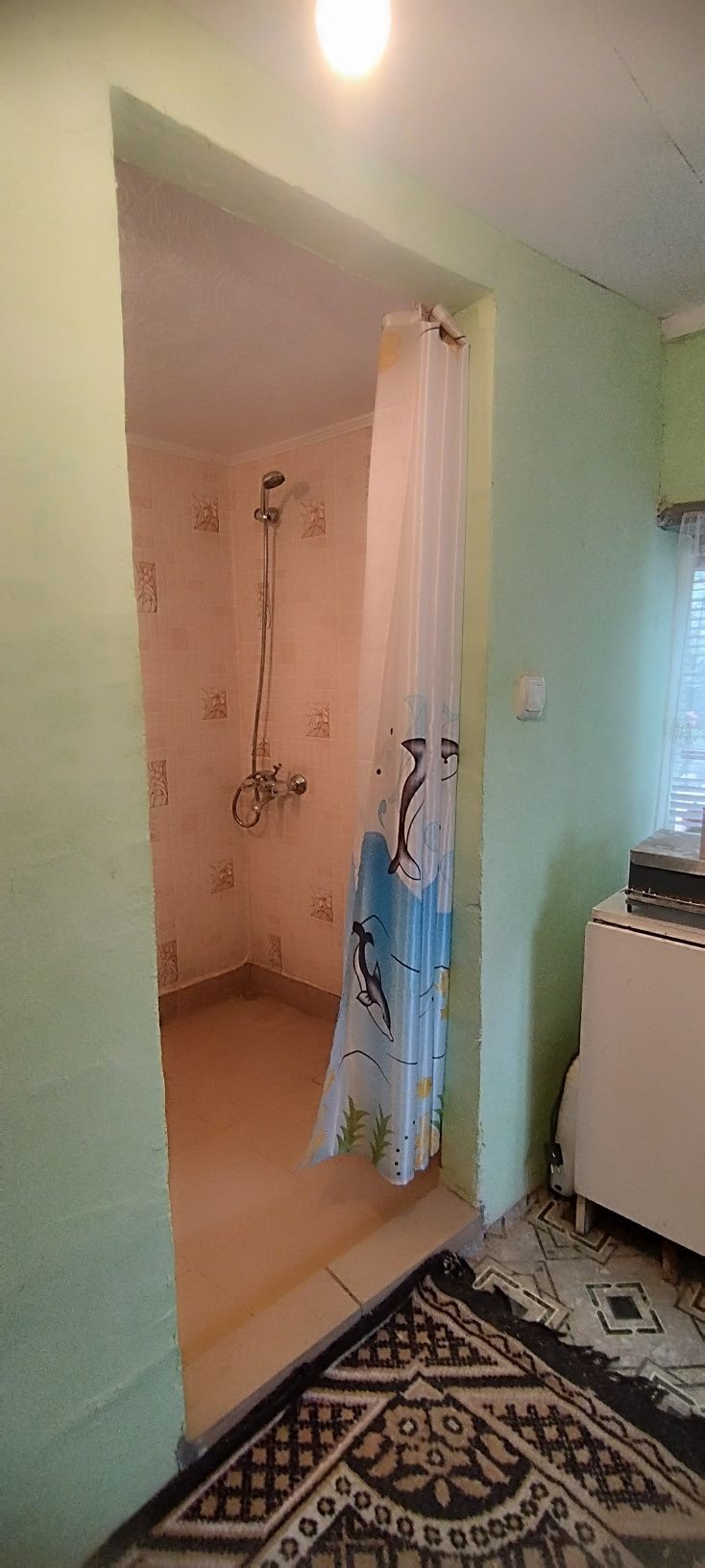 Продавам къща с двор, с. Срацимир