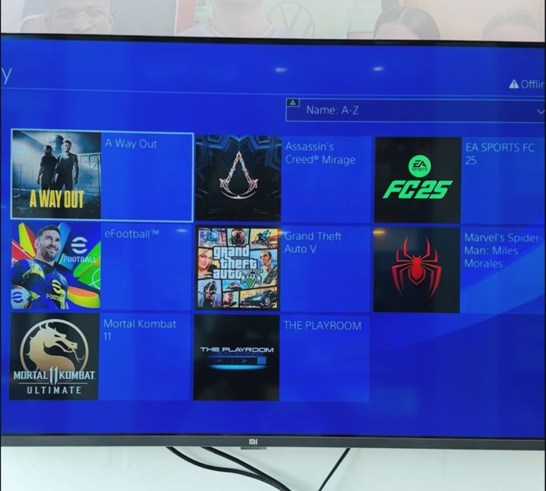 Перфектен Sony Platystation 4 Slim