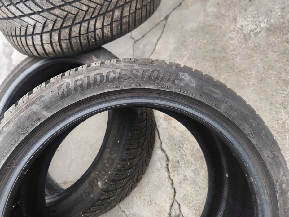 Продавам 4бр. Bridgestone Blizzak lm005 255x40x19
