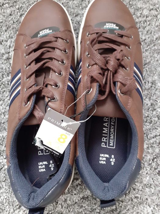 нови мъжки обувки р-р 42