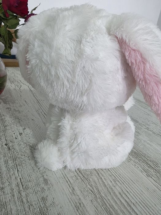 Jucarie de plus interactiva, My Fuzzy Friends, Poppy the Snuggling Bun