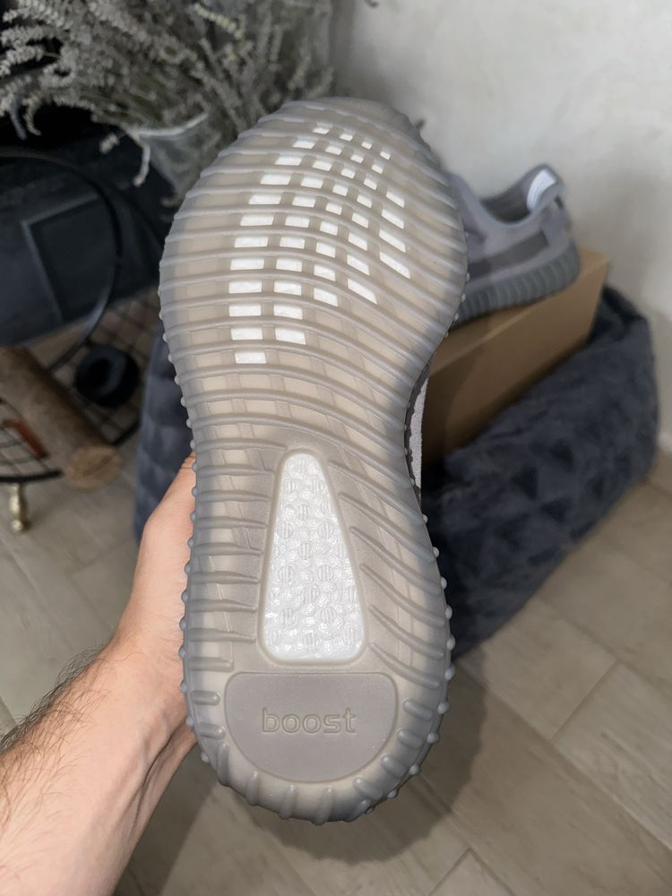 Adidas Yeezy Boost 350 V2 Steel Grey