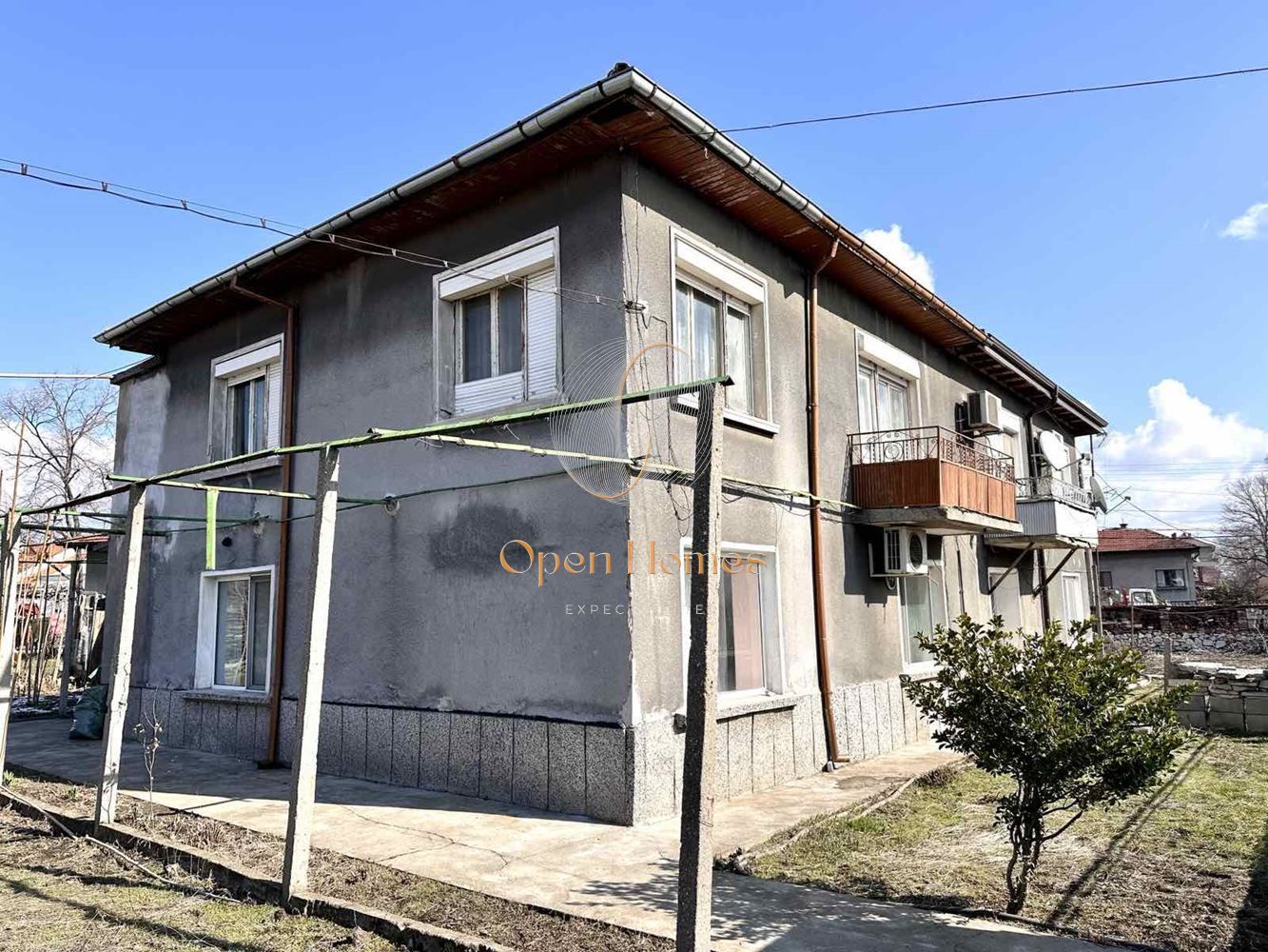 Къща в Пловдив, област-гр.Стамболийски площ 140 цена 102500