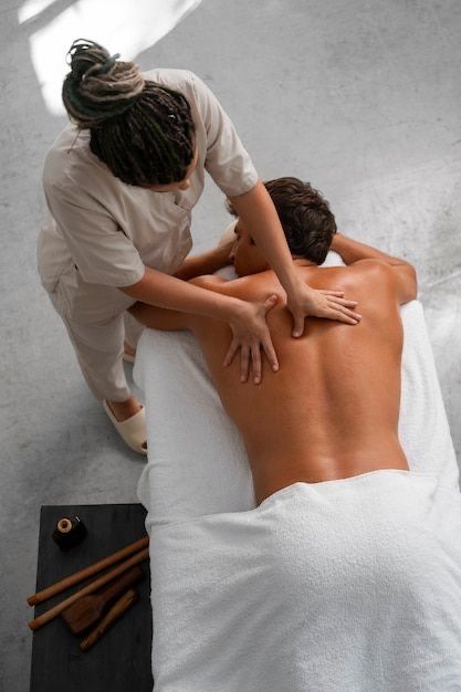 Masaj terapeutic la domiciliu – București