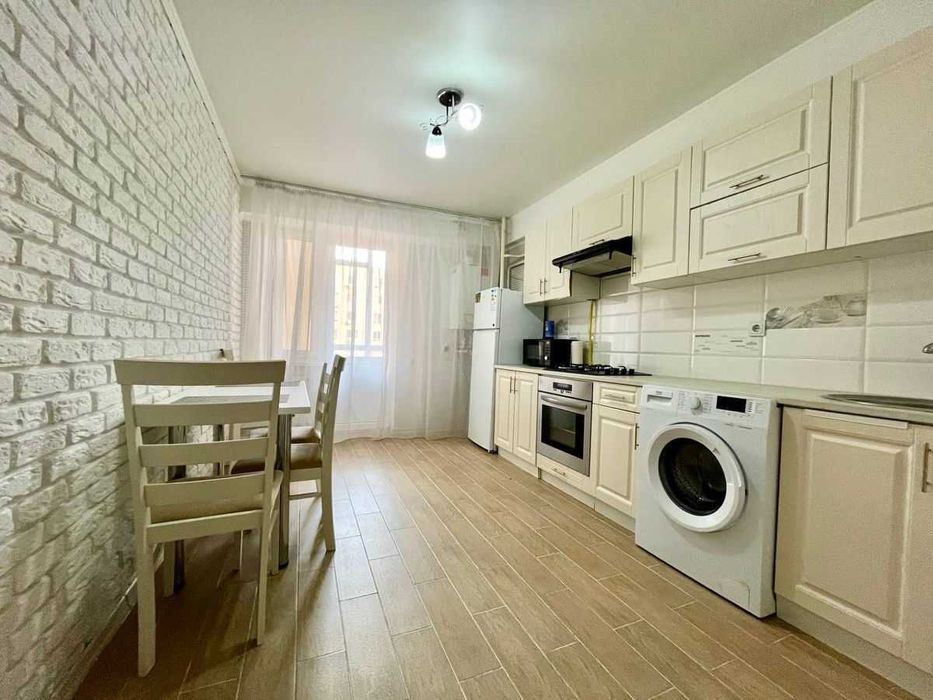 Дава се под наем Двустаен апартамент в София, Слатина - 45 кв.м за 350 € - Снимка #3