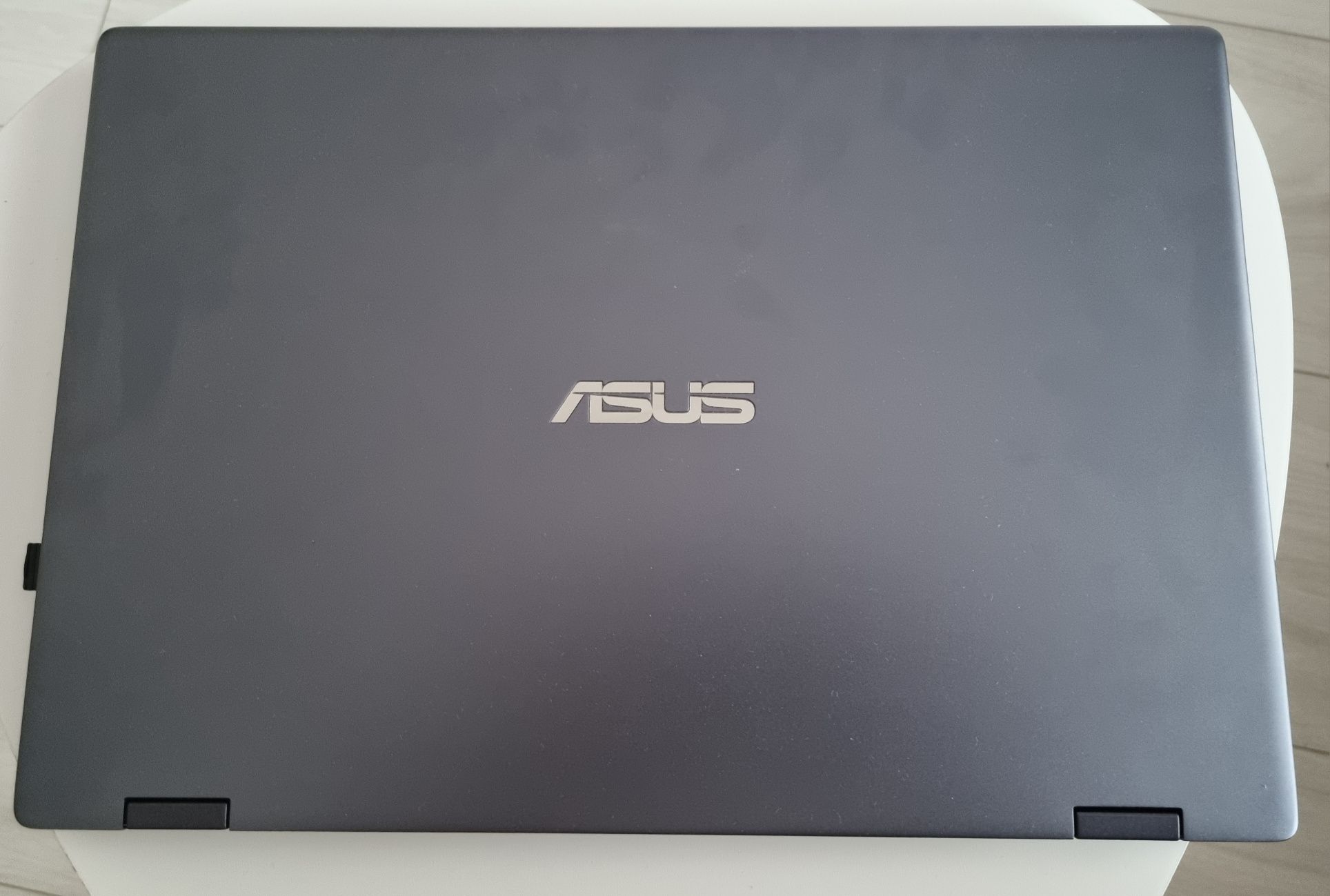 Laptop ASUS 2 in 1