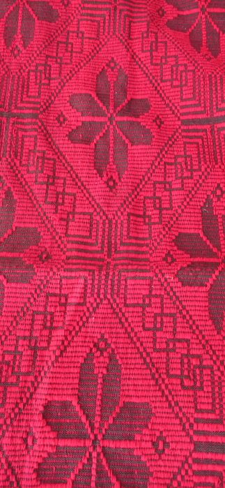 Две чисто нови кувертюри за легло