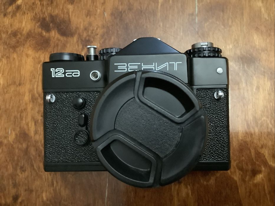 Фотоаппарат Зенит-12сд с объективом Mamiya Secor 50mm/f2.0.
