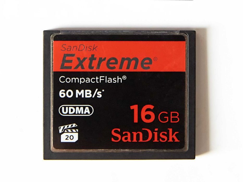 Карта памяти SanDisk Extreme CF 16 Gb