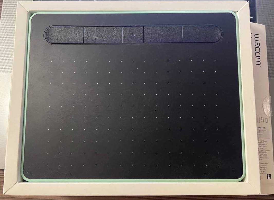 Графический планшет Wacom Intuos S (Small) Bluetooth