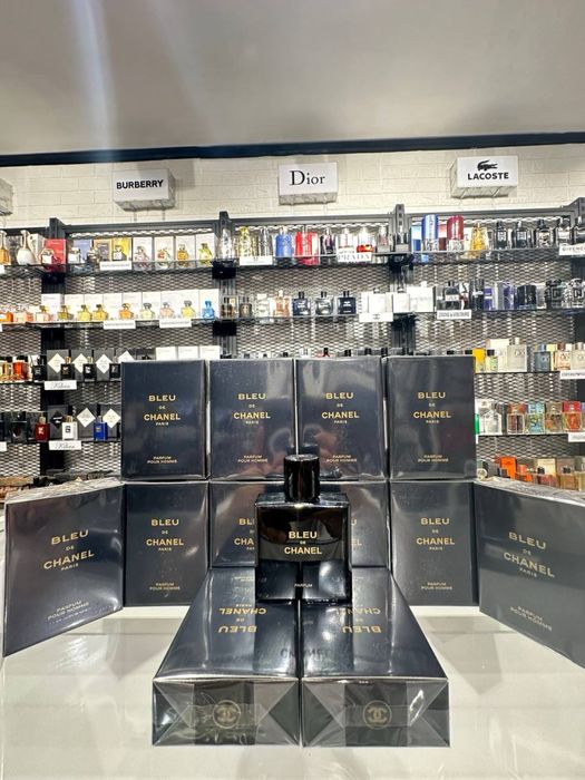 Bleu de Chanel parfume