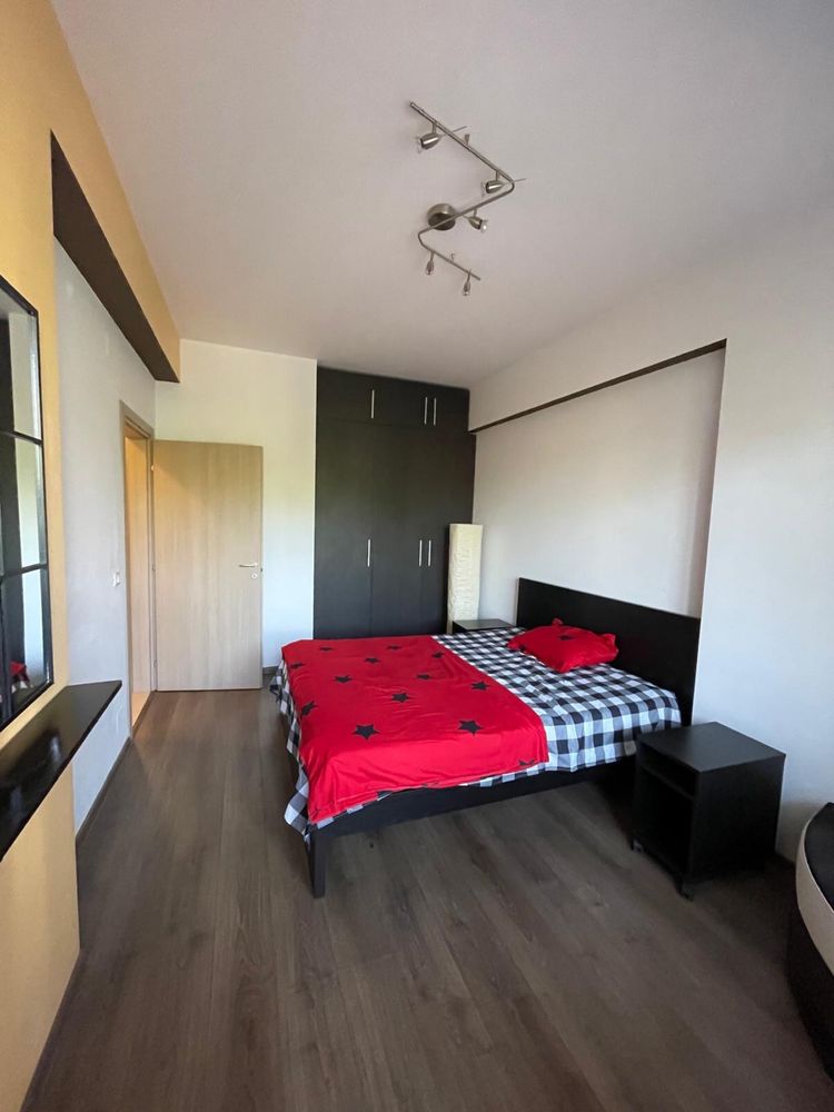 De inchiriat apartament