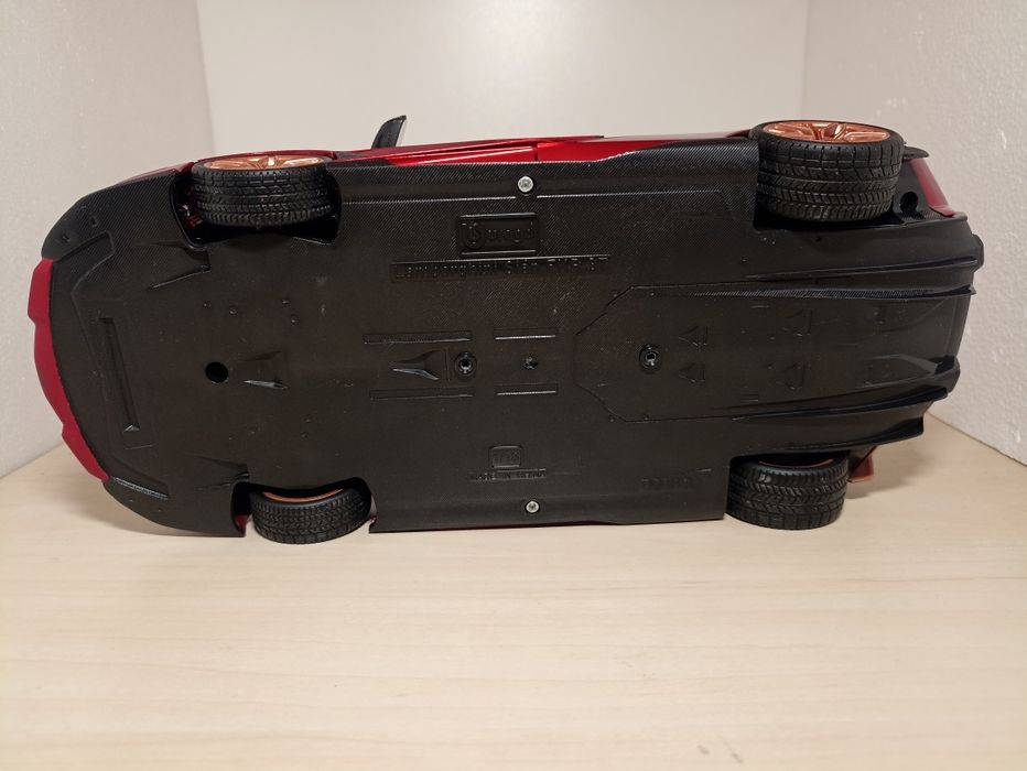 Macheta lamborghini Sian FKP37 scara 1:18 bburago