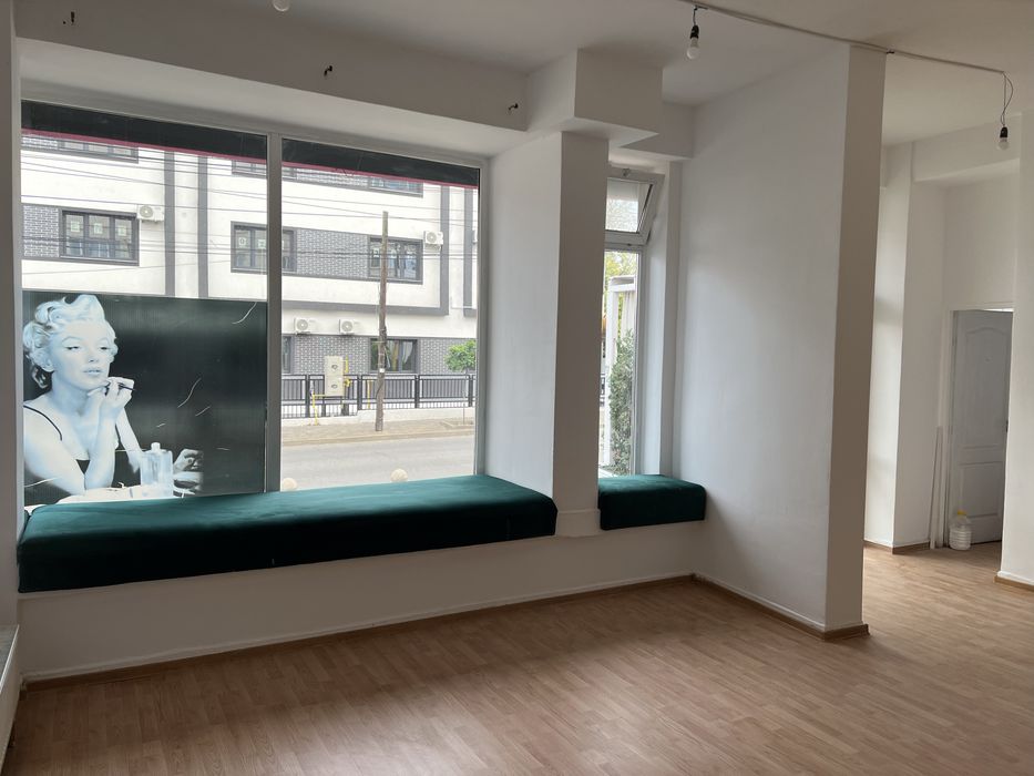 Spațiu de închiriat Banca Natională 82 mp