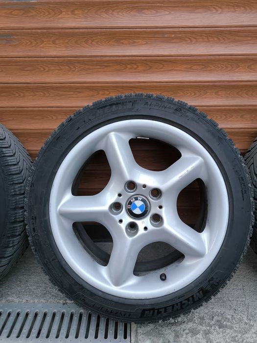 Зимни гуми Michelin 225/45/17 с джанти BMW 5x120 7.5j et40