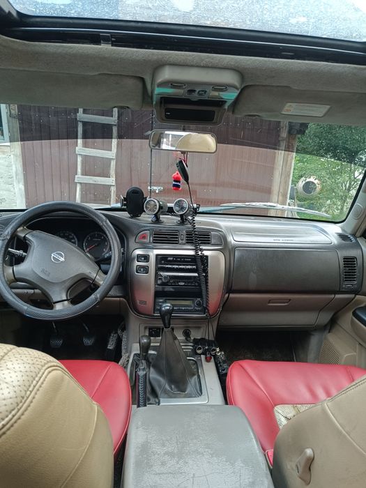 Vând sau schimb Nissan patrol y61 lung swap bmw