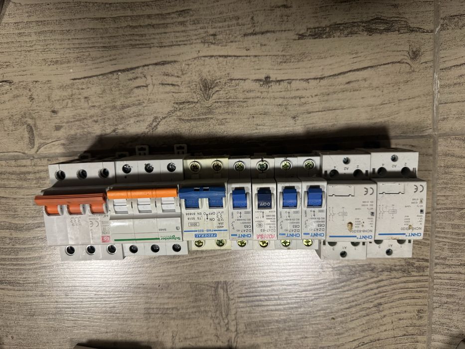 Контактор  автомат 1p 3p