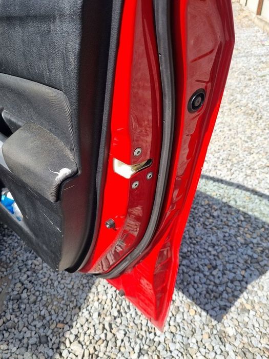 Usa Dreapta Fata Suzuki Vitara IV 2014 - 2018 SUV 4 Usi Bright Red A9HC45 (1288)