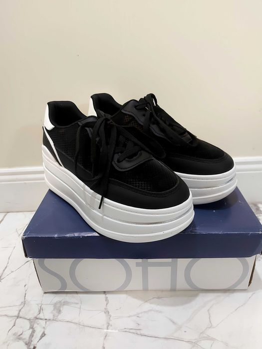 Дамски кецове 38