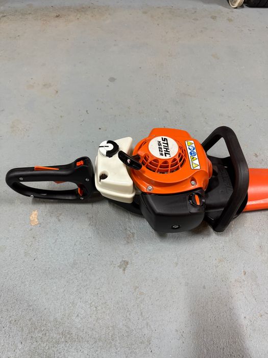 HS 82 R Mașina de tuns gard viu 600MM STIHL