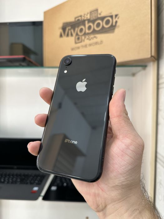 Iphone.      Xr