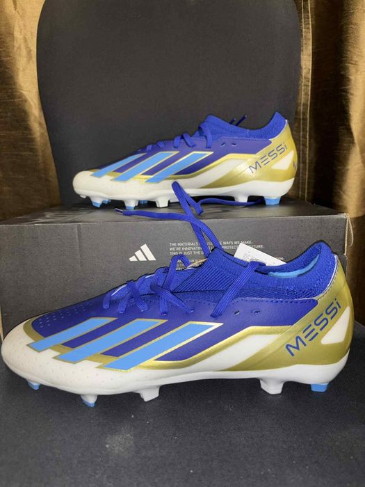 НОВИ Футболни обувки Adidas X