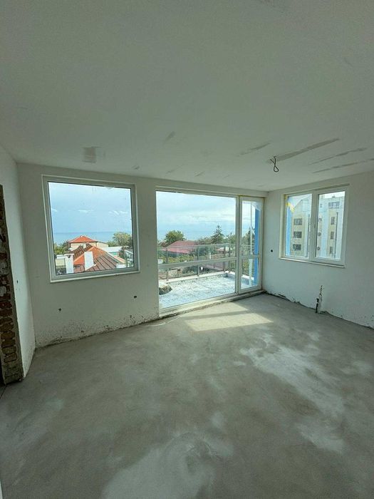 От строителя/ двустаен апартамент/94 м²/спец. цена 108 000 €, гр. Бяла